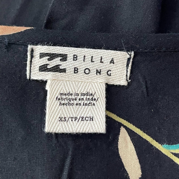 Billabong Black Floral Sweet to Me Long Sleeve Midi Dress NWT Size XS - Picture 8 of 10